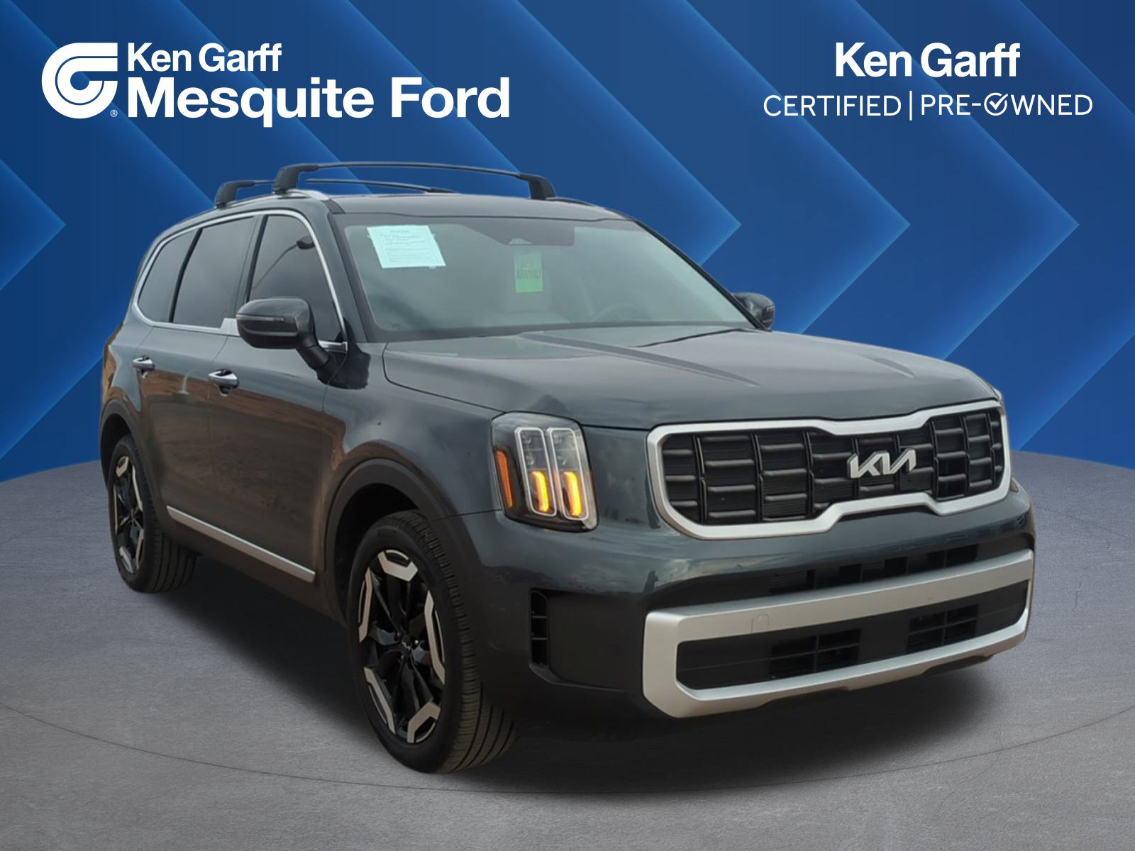 2024 Kia Telluride S's photo