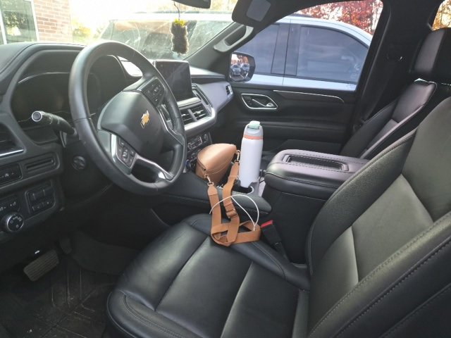 2024 Chevrolet Tahoe LT photo 2