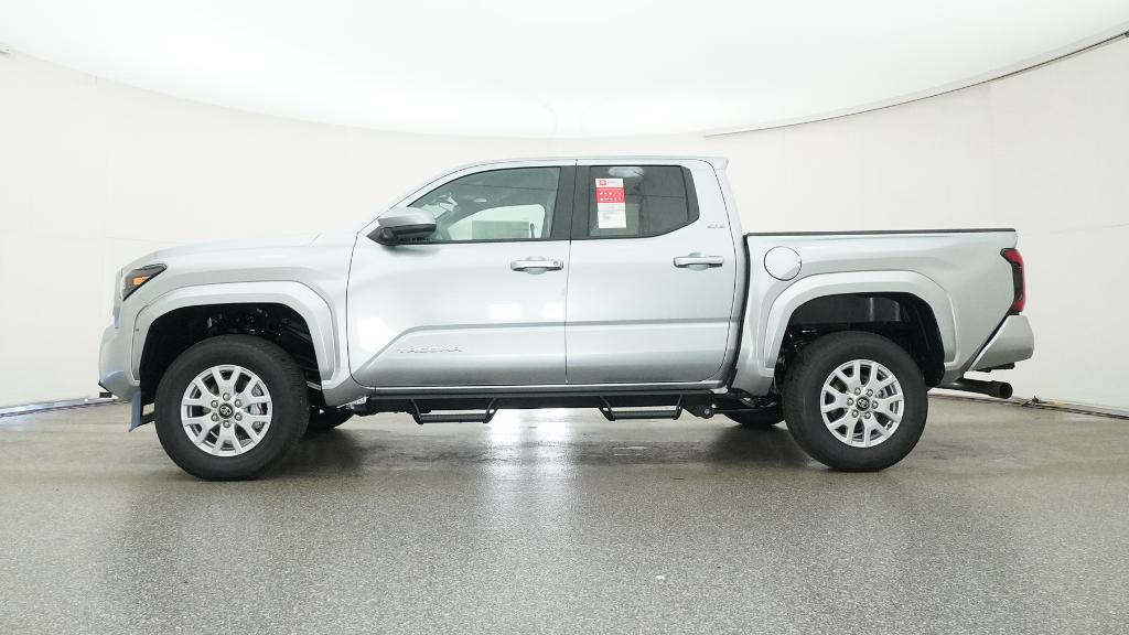 2025 Toyota Tacoma SR5 4x4 Double Cab photo 10
