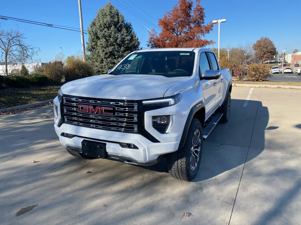 2026 Gmc Canyon Denali photo 2