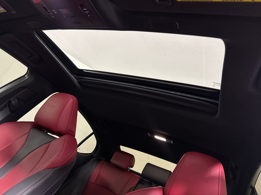 2024 Lexus ES 350 F SPORT Handling photo 15