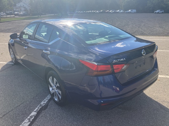 2022 Nissan Altima 2.5 S photo 7