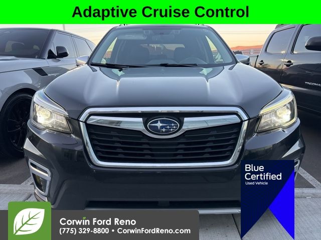 2019 Subaru Forester Touring photo 2