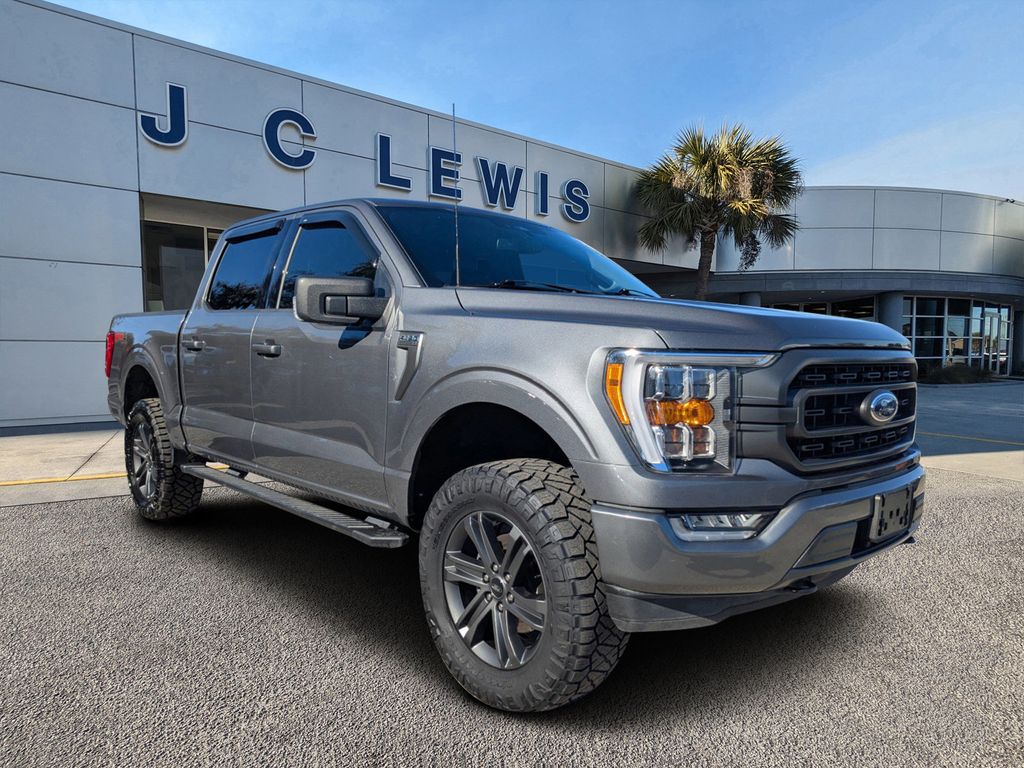 2023 Ford F-150 XLT's photo