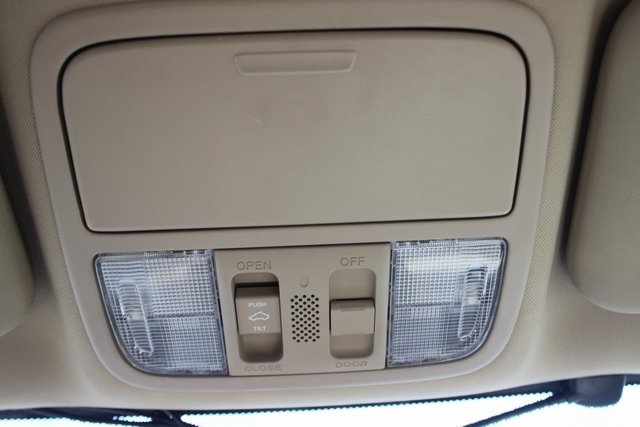 2010 Honda CR-V EX-L photo 10