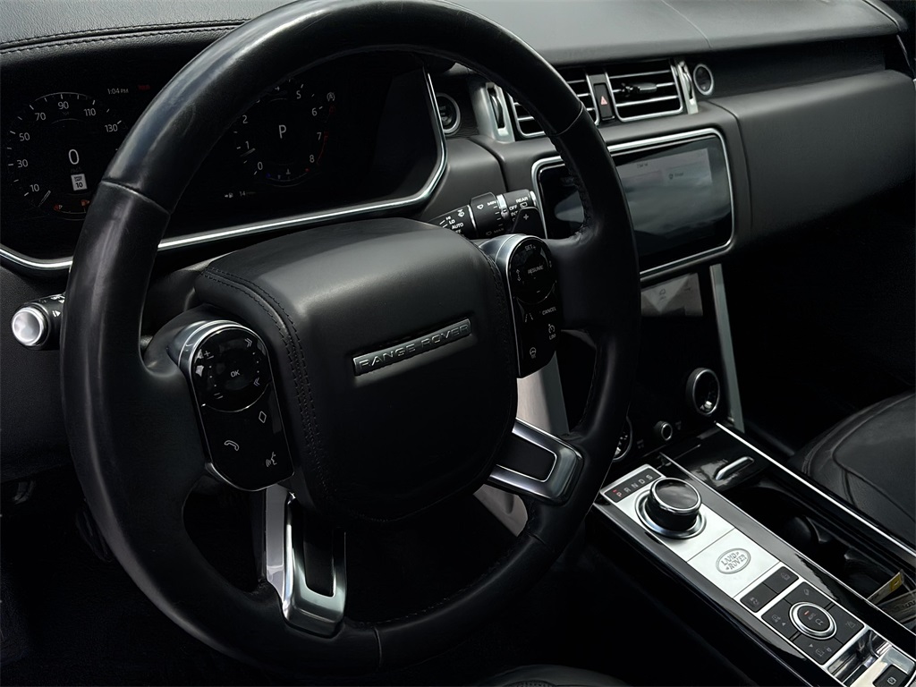 2019 Land Rover Range Rover SuperCharged photo 17