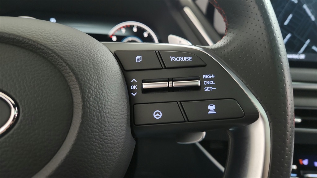 2022 Hyundai Sonata SEL Plus photo 24