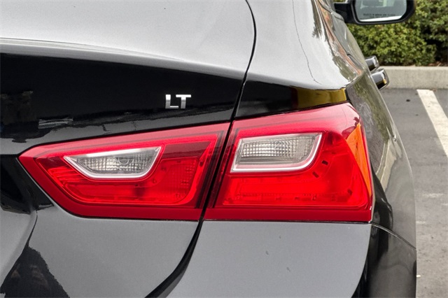 2023 Chevrolet Malibu 1LT photo 5