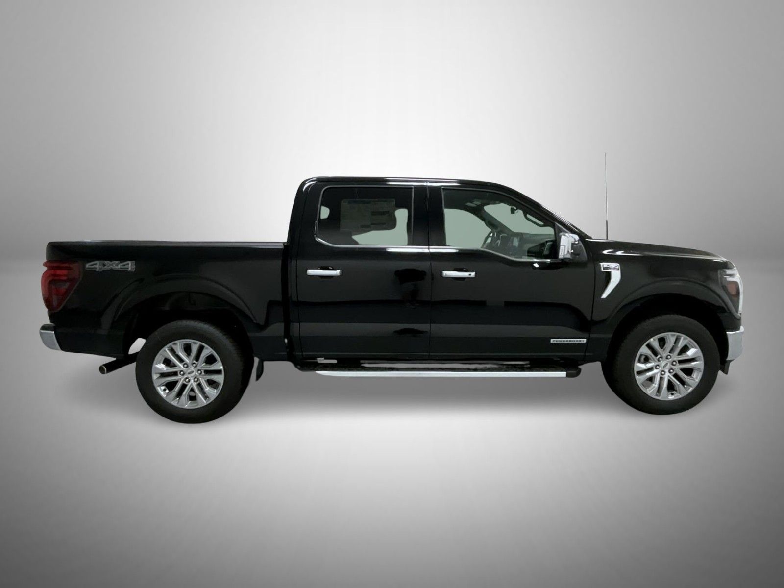 2025 Ford F-150 Lariat photo 4