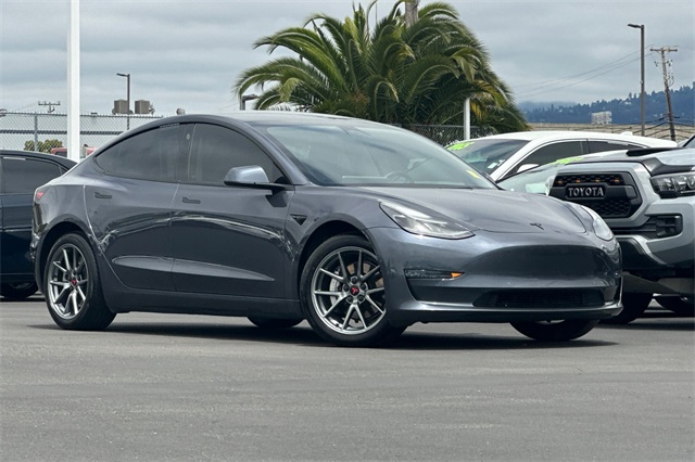 Used 2022 Tesla Model 3 Long Range with VIN 5YJ3E1EB7NF356193 for sale in Oakland, CA