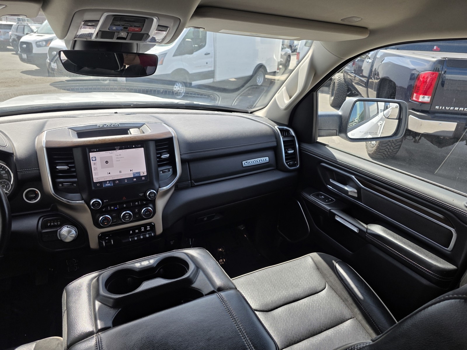 2022 Ram 1500 Laramie photo 18