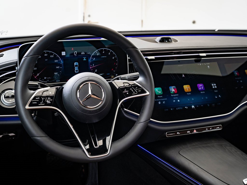 2024 Mercedes Benz E 350 4MATIC Sedan photo 4