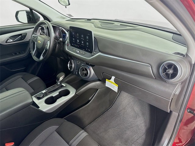 2025 Chevrolet Blazer 2LT photo 24
