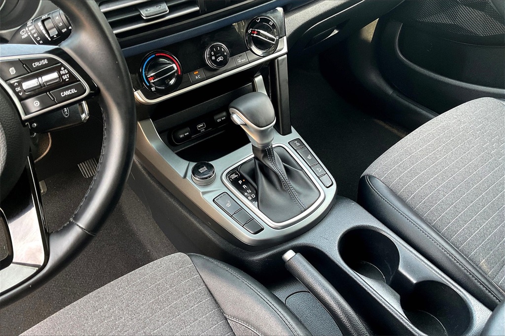 2021 Kia Seltos S photo 14
