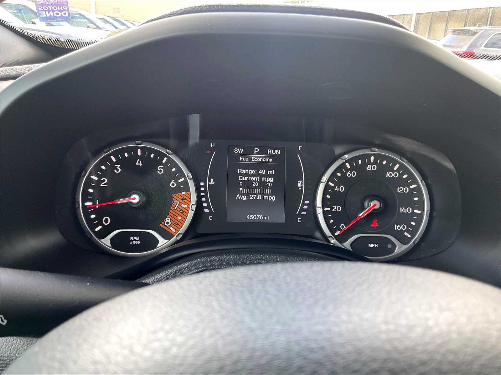 2020 Jeep Renegade Altitude photo 24