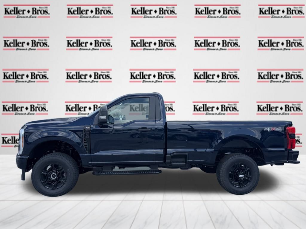 2025 Ford F-350 photo 4