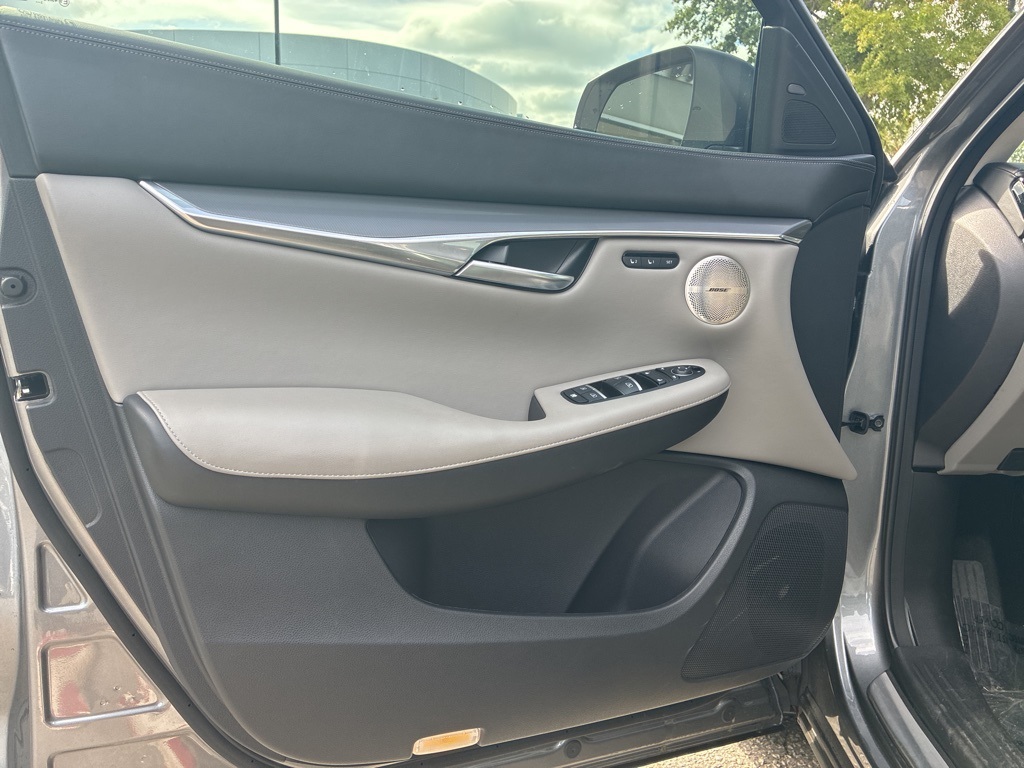2024 Infiniti QX50 Luxe AWD photo 8