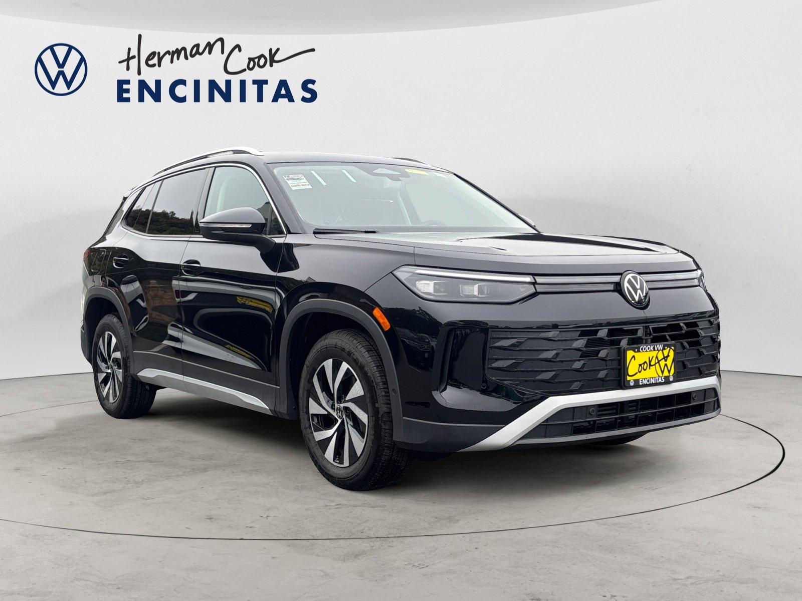 2025 Volkswagen Tiguan S photo 7