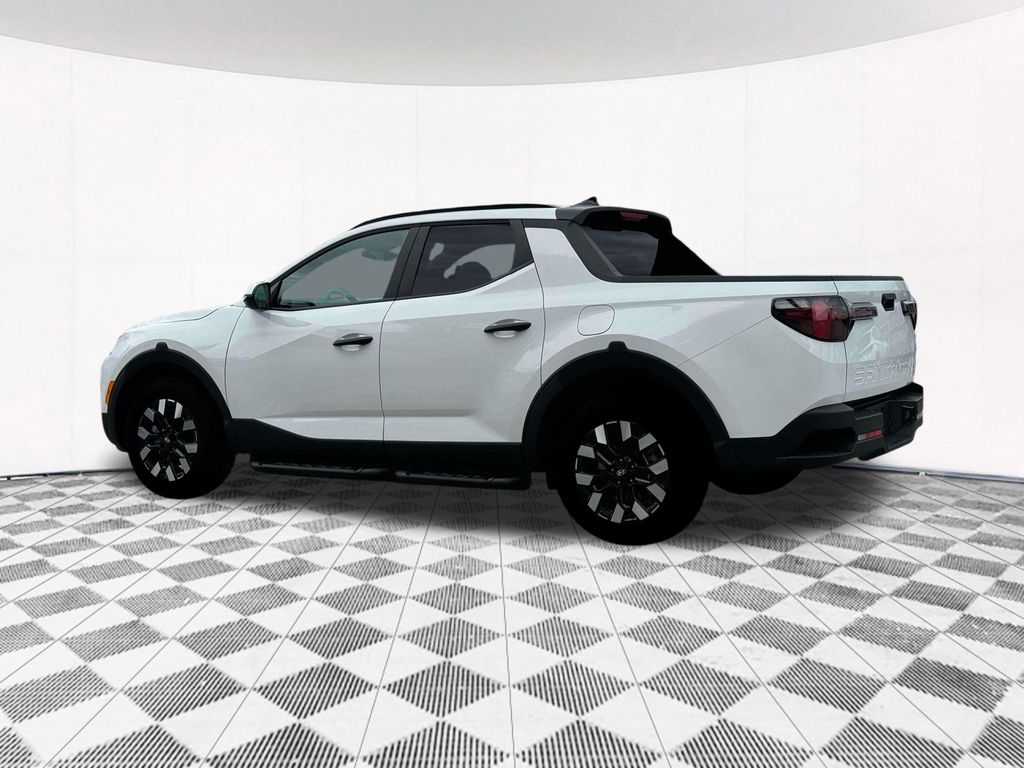 2025 Hyundai Santa Cruz SEL photo 2