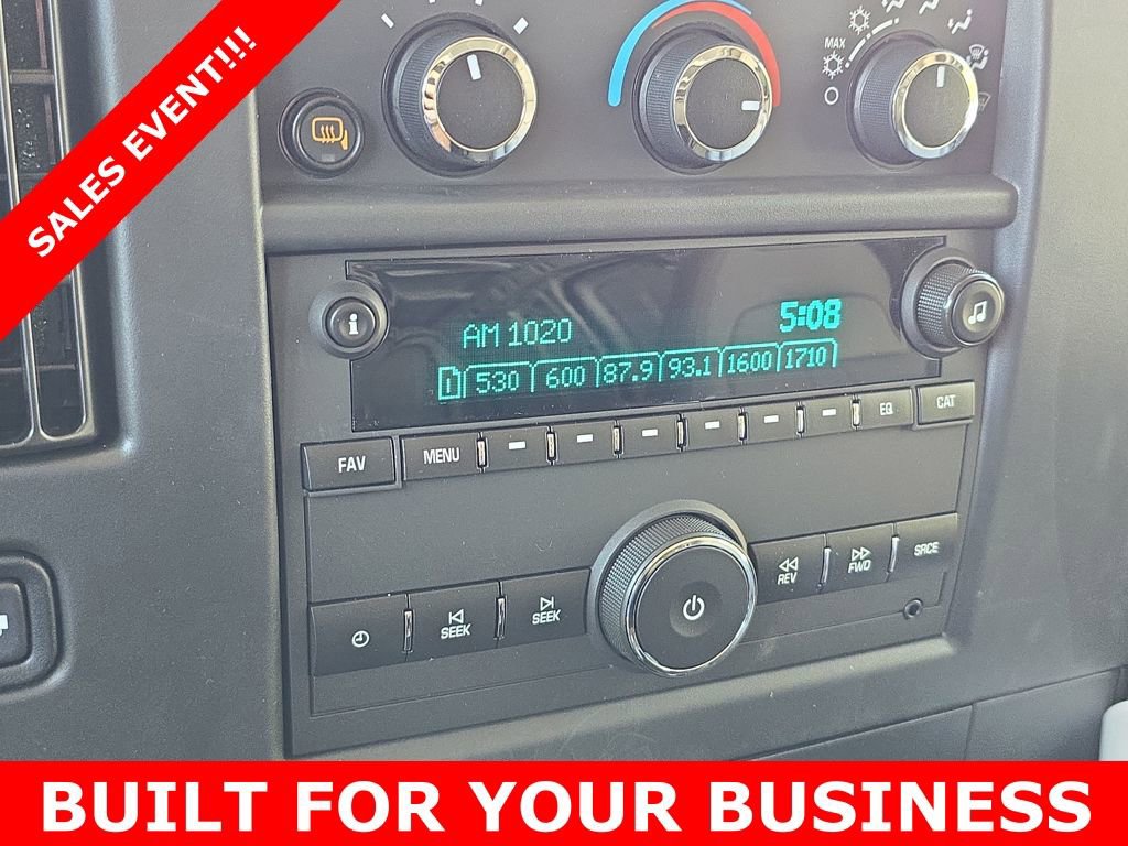 2025 Chevrolet Express 2500 Work Van Cargo photo 4