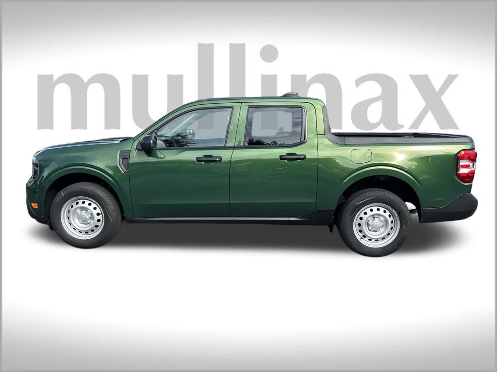 2025 Ford Maverick XL photo 3