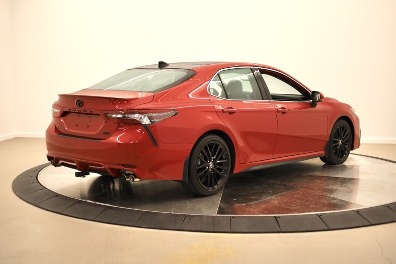 2024 Toyota Camry XSE V6 photo 3