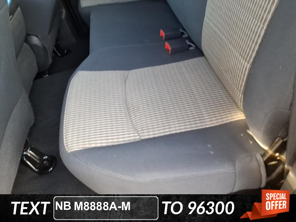 2009 Dodge Ram SLT photo 28