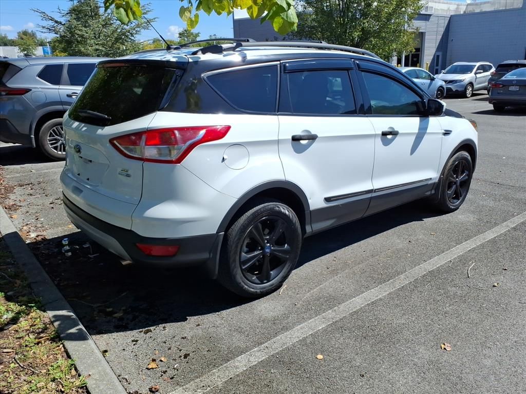 2015 Ford Escape SE photo 3