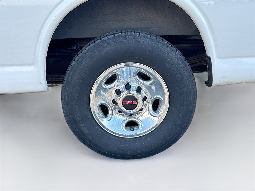 2016 Gmc Savana Cargo 3500 photo 28