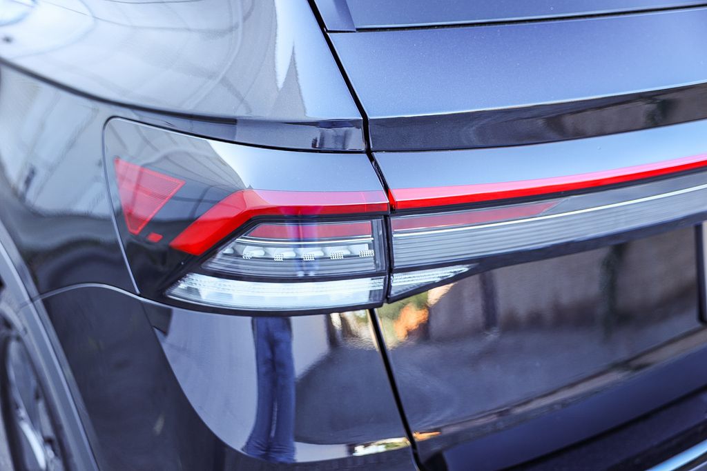 2026 Volkswagen Taos S photo 2