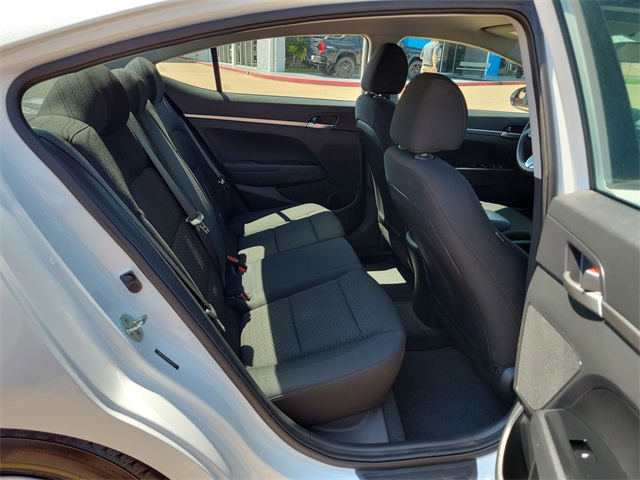 2020 Hyundai Elantra SE photo 13