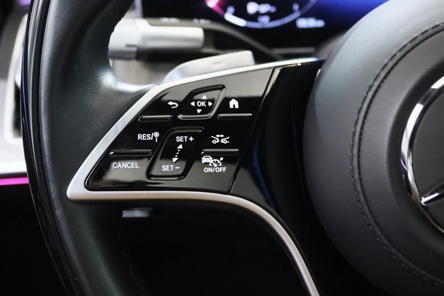 2024 Mercedes Benz S 580 4MATIC photo 3
