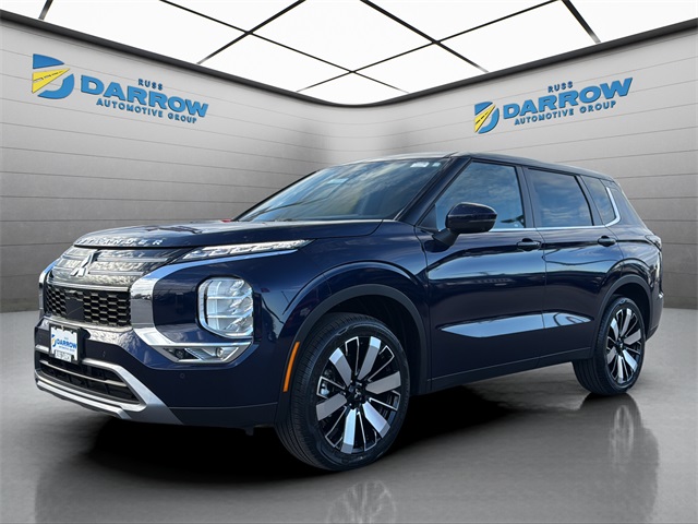 2025 Mitsubishi Outlander SE's photo