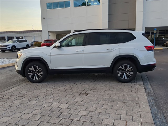 2026 Volkswagen Atlas SE photo 6