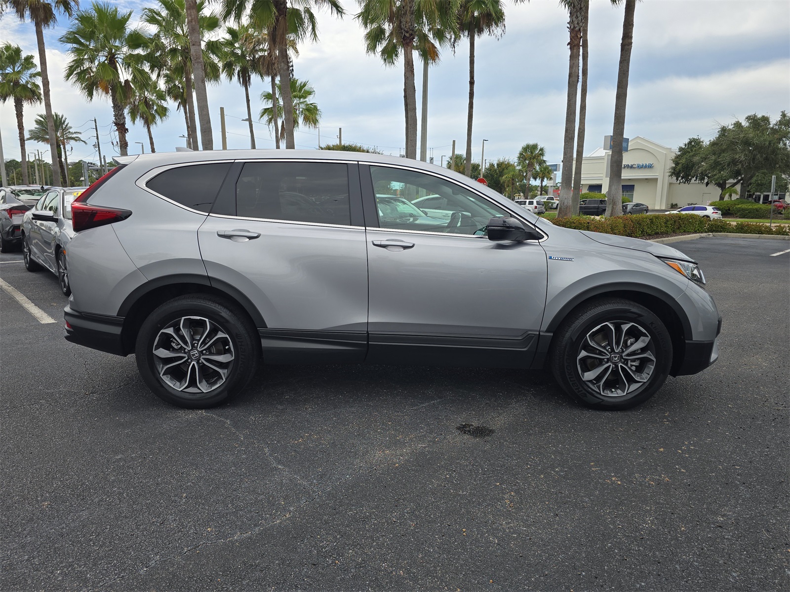 2020 Honda CR-V Hybrid EX photo 2