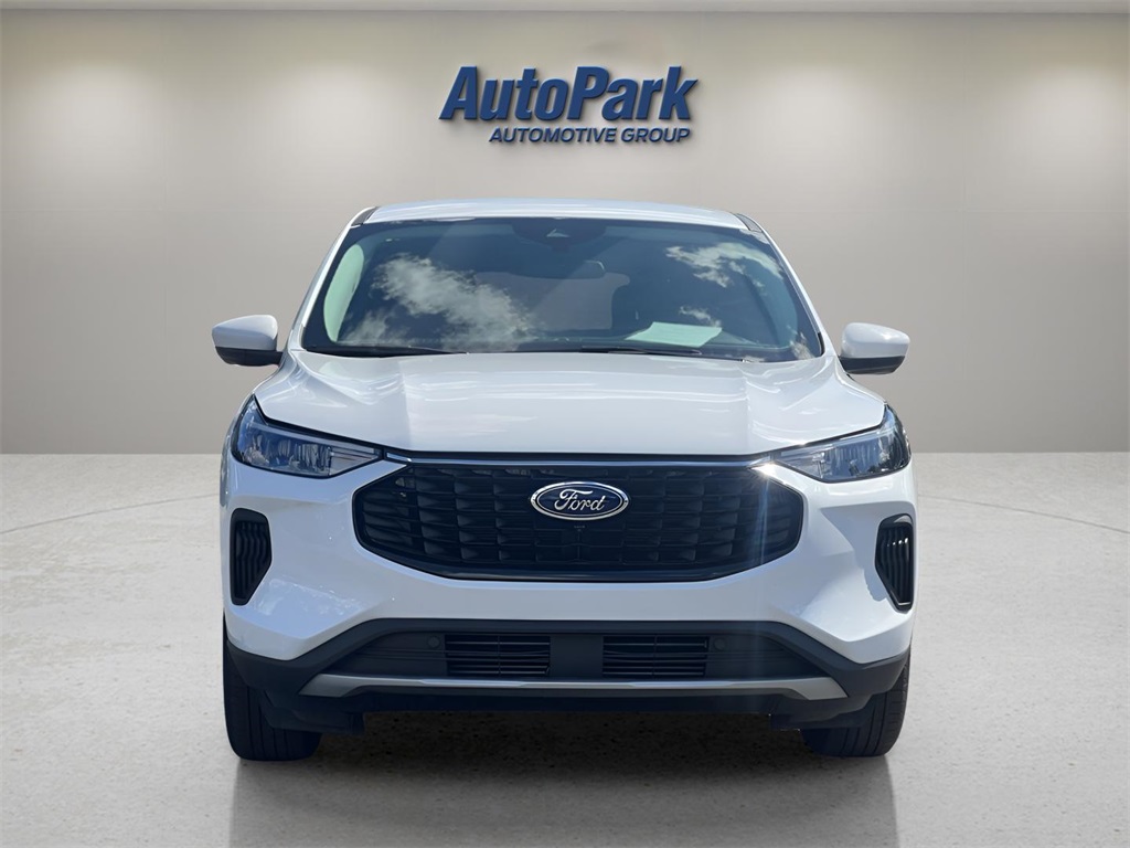 2023 Ford Escape Active photo 2