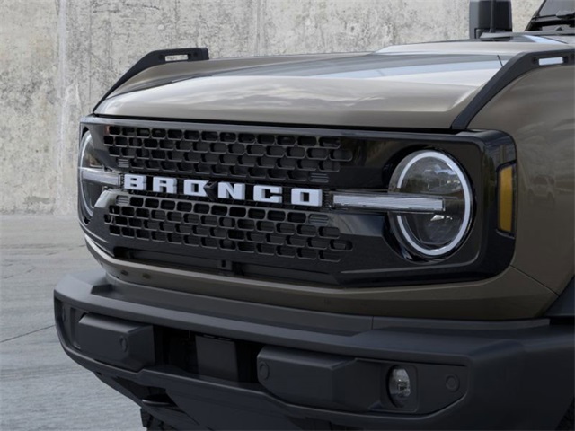 2025 Ford Bronco Outer Banks photo 19