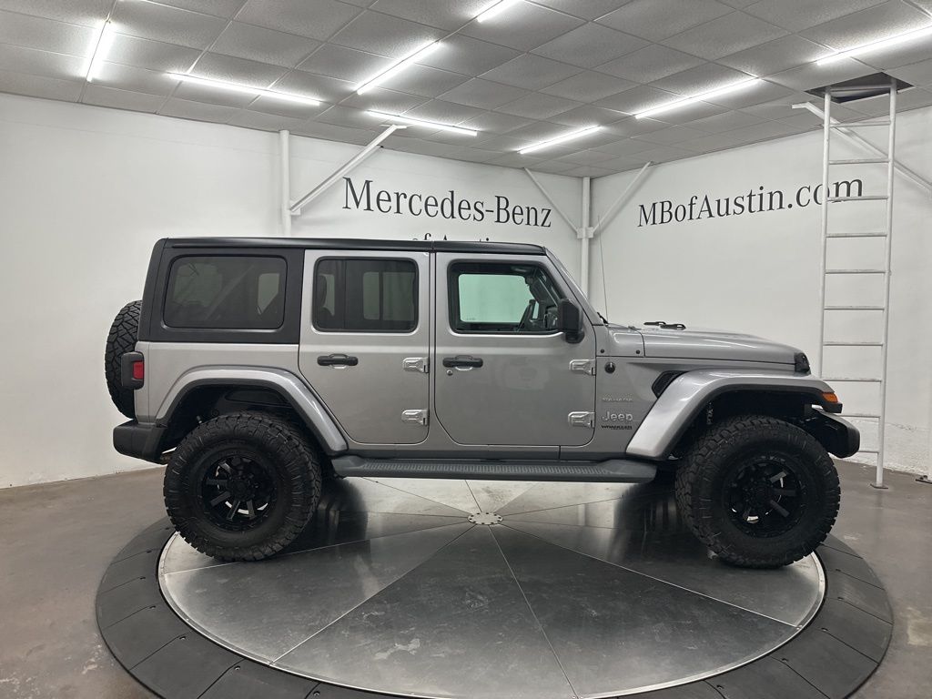 2020 Jeep Wrangler Unlimited Sahara photo 6