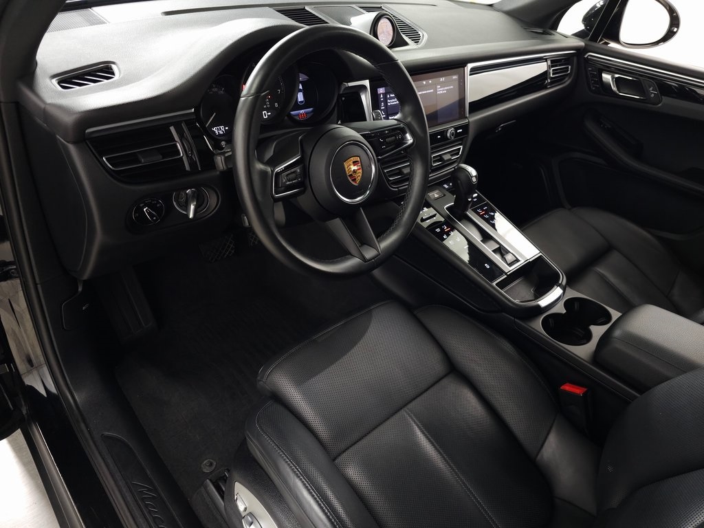 2022 PORSCHE MACAN - Image 19