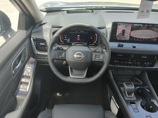 2025 Nissan Rogue Platinum photo 16