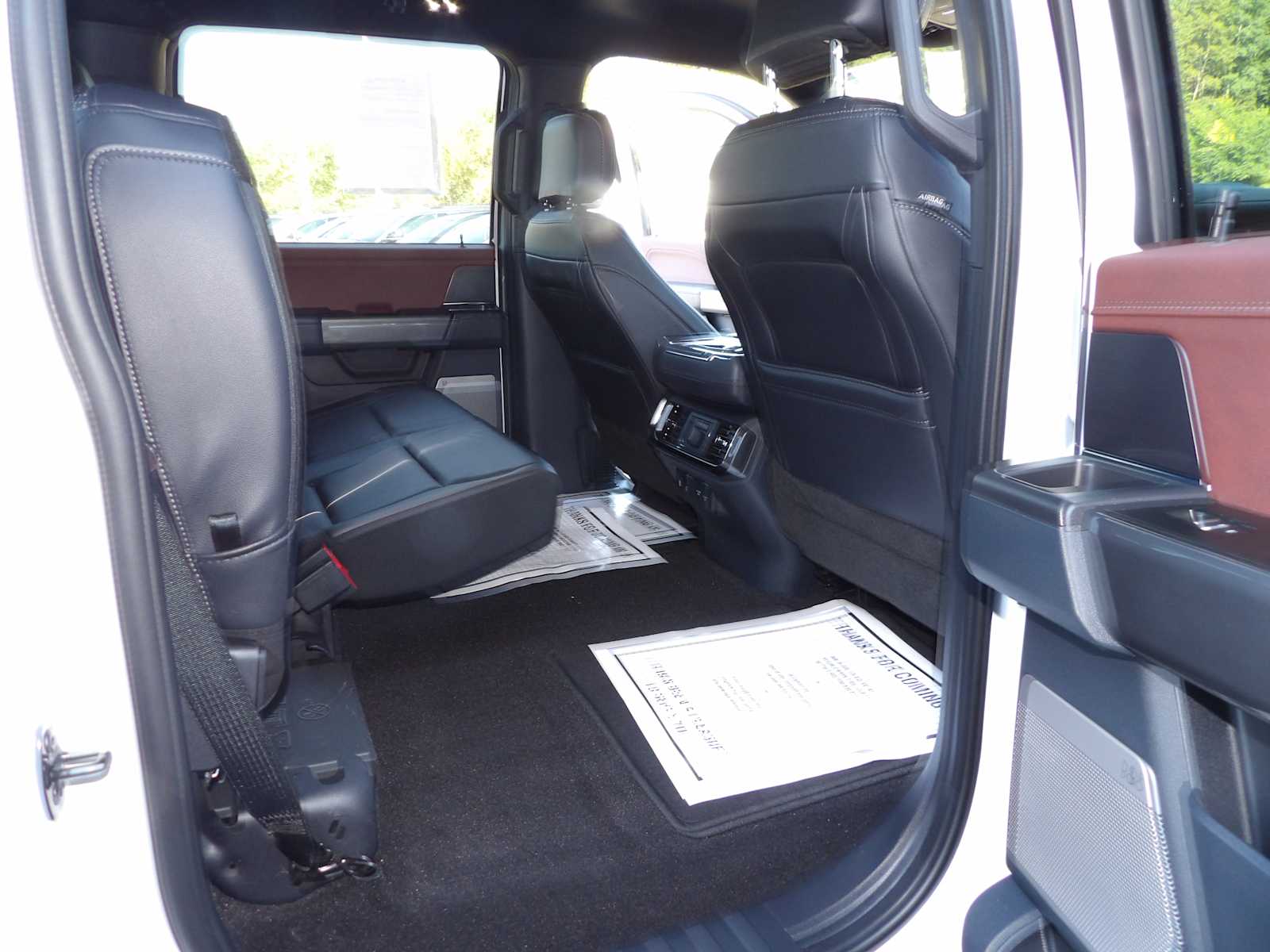 2022 Ford F-150 Lariat photo 15
