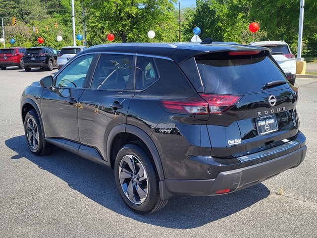 2025 Nissan Rogue SV photo 6