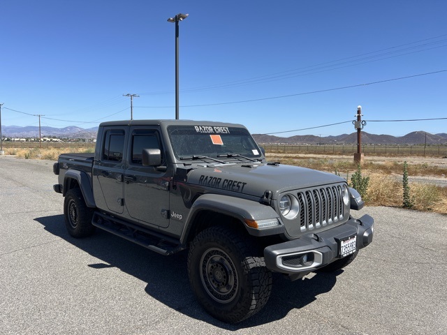 2020 Jeep Gladiator Overland photo 2
