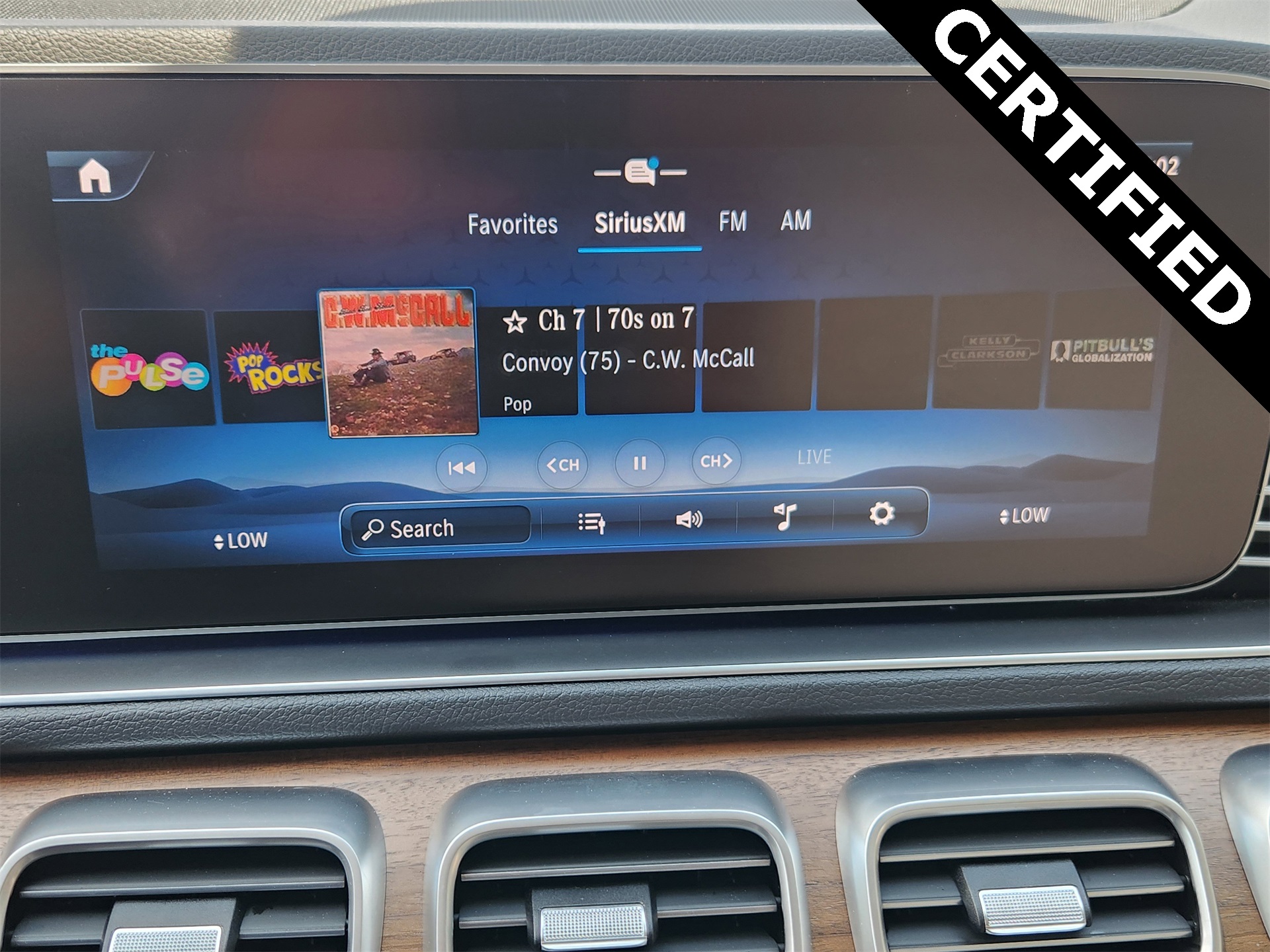 2025 Mercedes Benz GLE 350 4MATIC photo 9