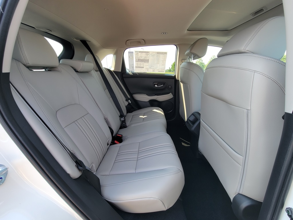 2026 Honda HR-V EX-L photo 12