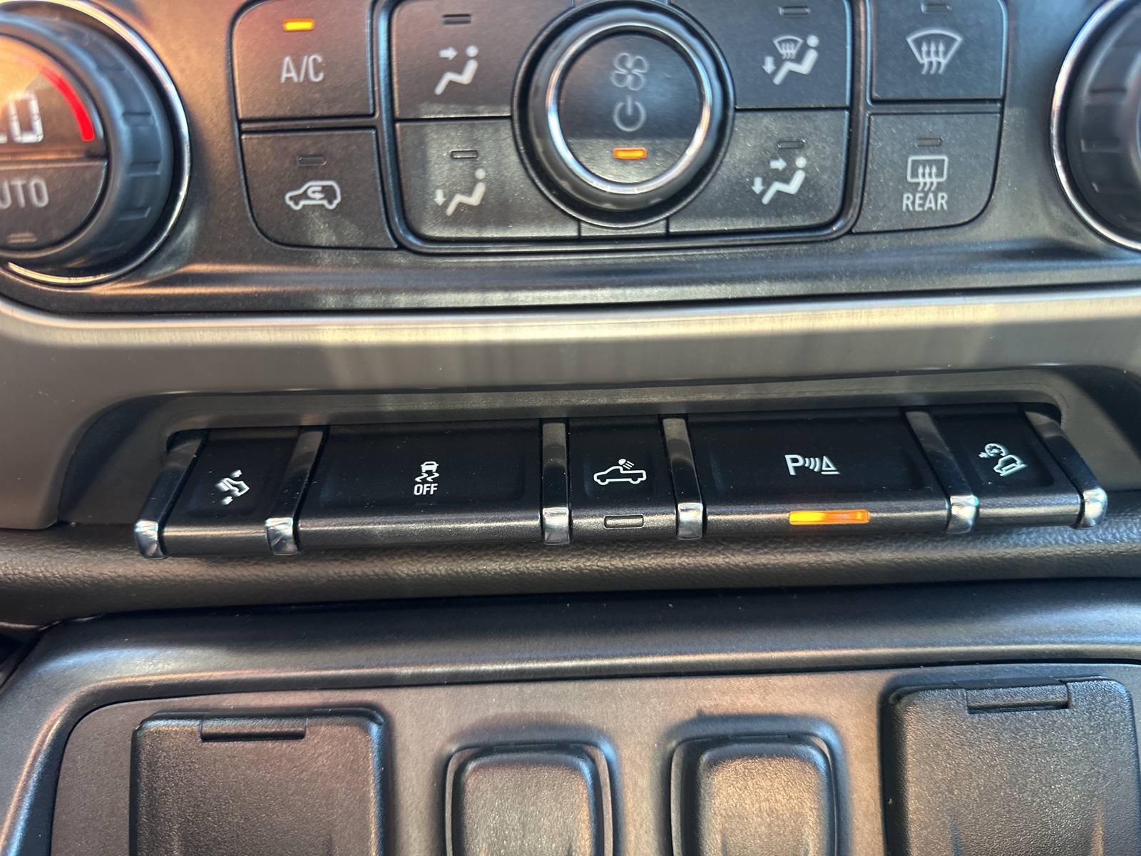 2015 Gmc Sierra 1500 Denali photo 46