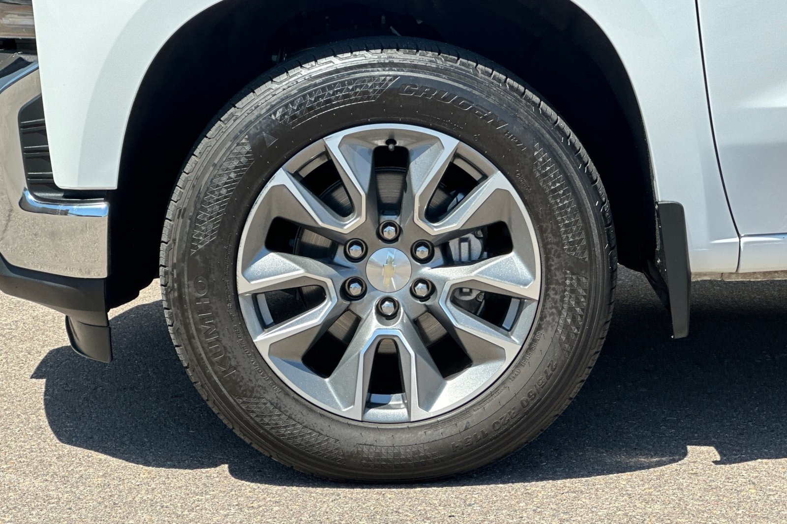 2020 Chevrolet Silverado 1500 LT photo 24