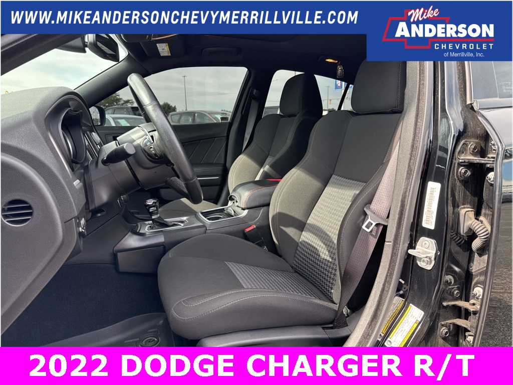 2022 Dodge Charger R/T photo 13