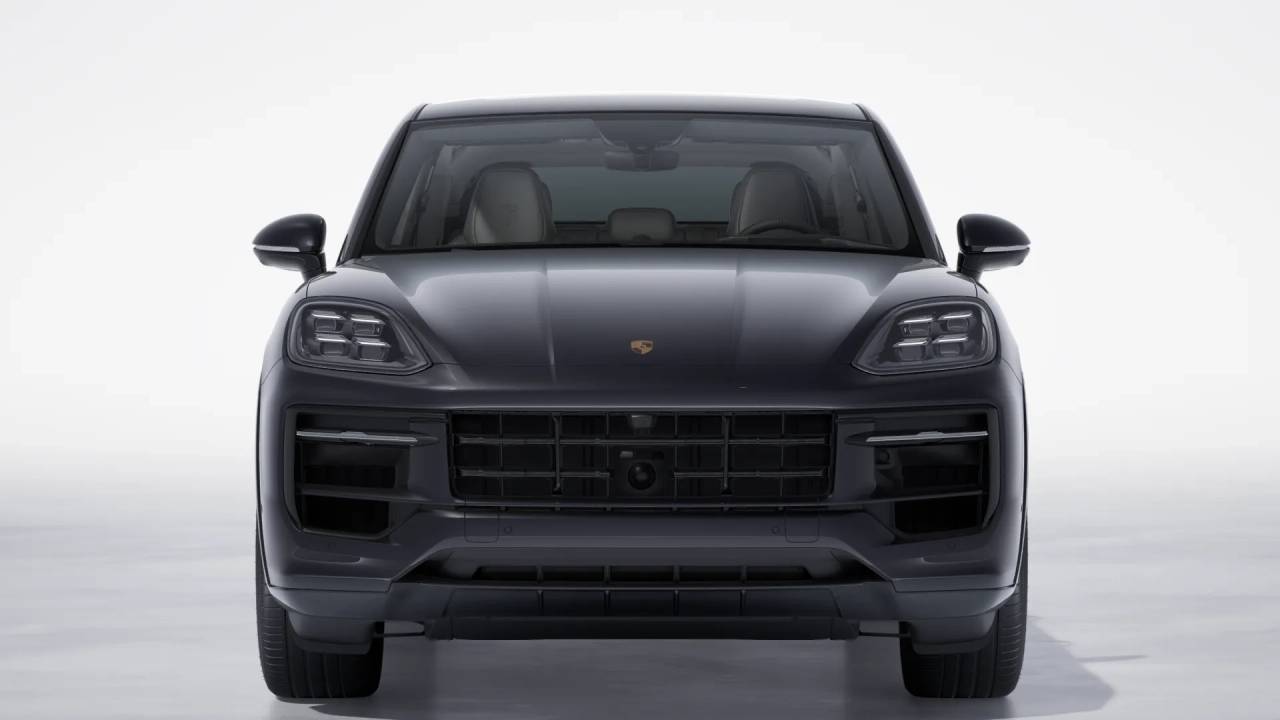 2026 Porsche Cayenne GTS Coupe photo 8