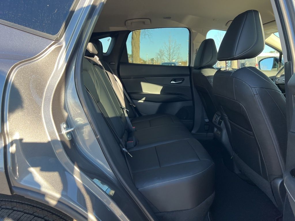 2025 Nissan Murano SV photo 14